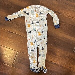 Magnetic Whimsical Witchy Footie Baby Pajamas Size 12-18 months
